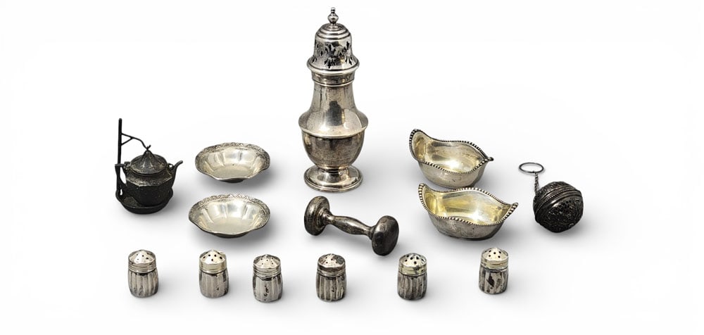 COLLECTION OF STERLING SILVER HOLLOWWARE (1 of 5)