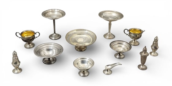 COLLECTION OF WEIGHTED STERLING SILVER HOLLOWWARE