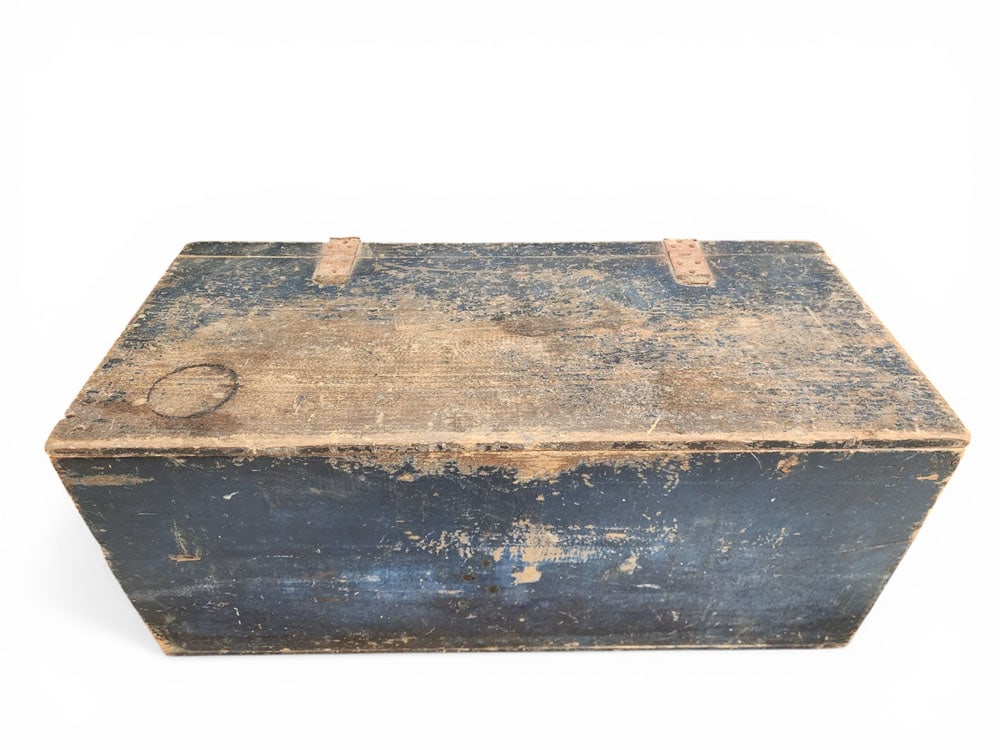 PAINTED STORAGE BOX - 4