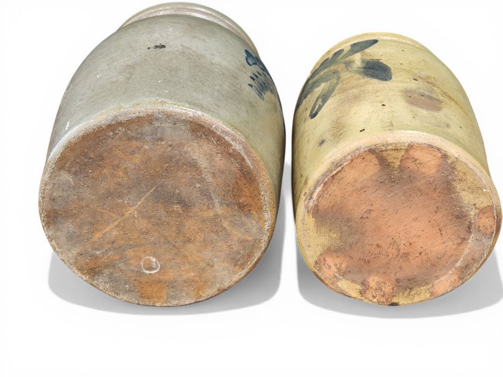 TWO DECORATED STONEWARE JARS - 4