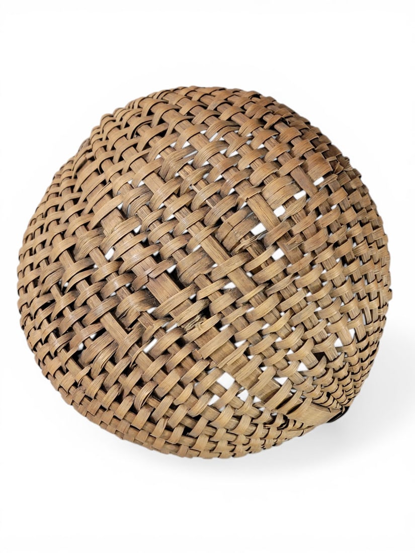 THREE BUTTOCKS BASKETS - 16