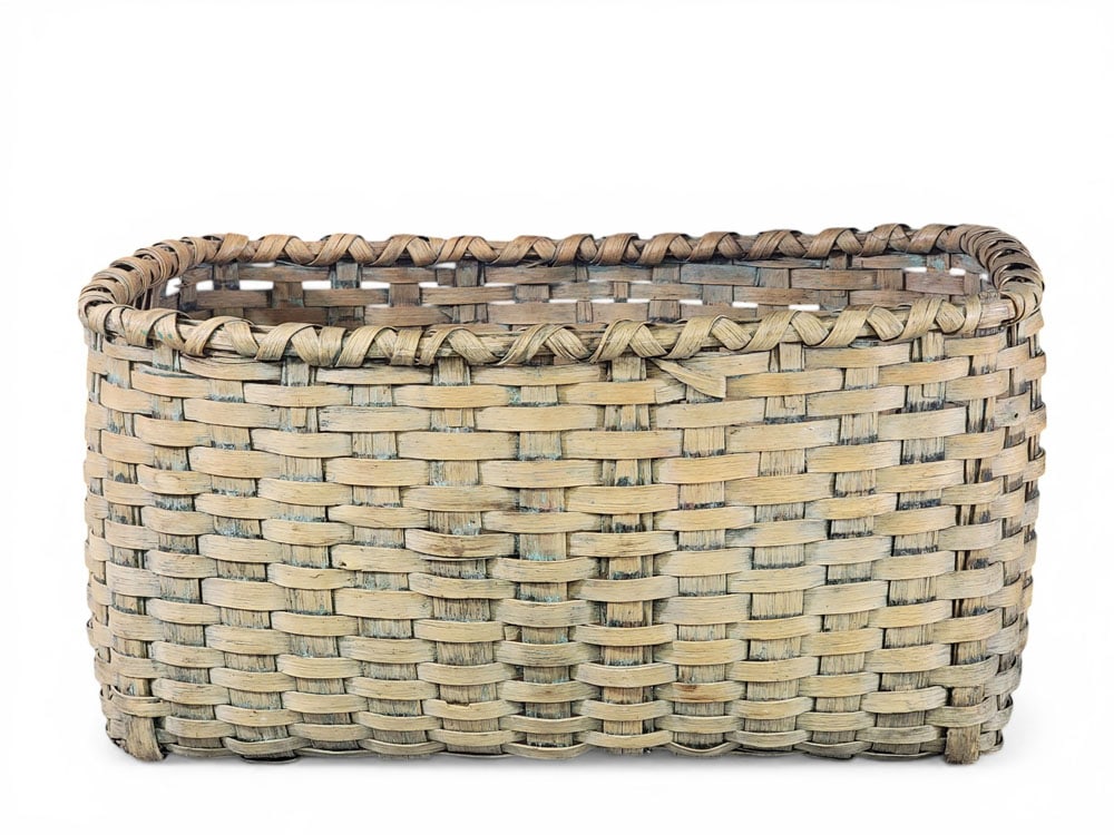 EARLY LAUNDRY BASKET (1 of 5)