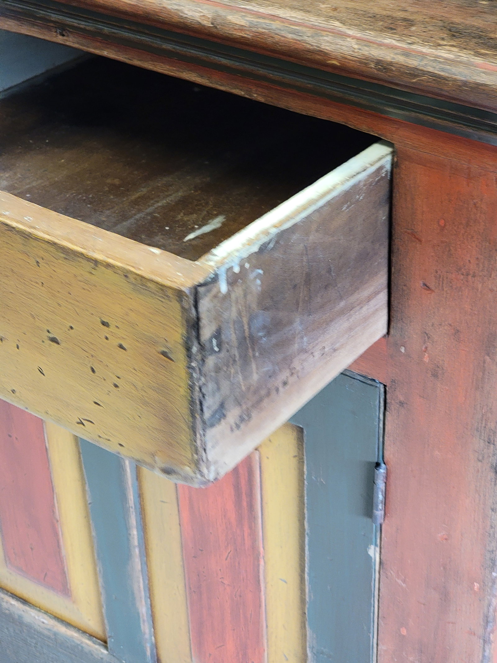 PAINTED STEP-BACK CUPBOARD - 6