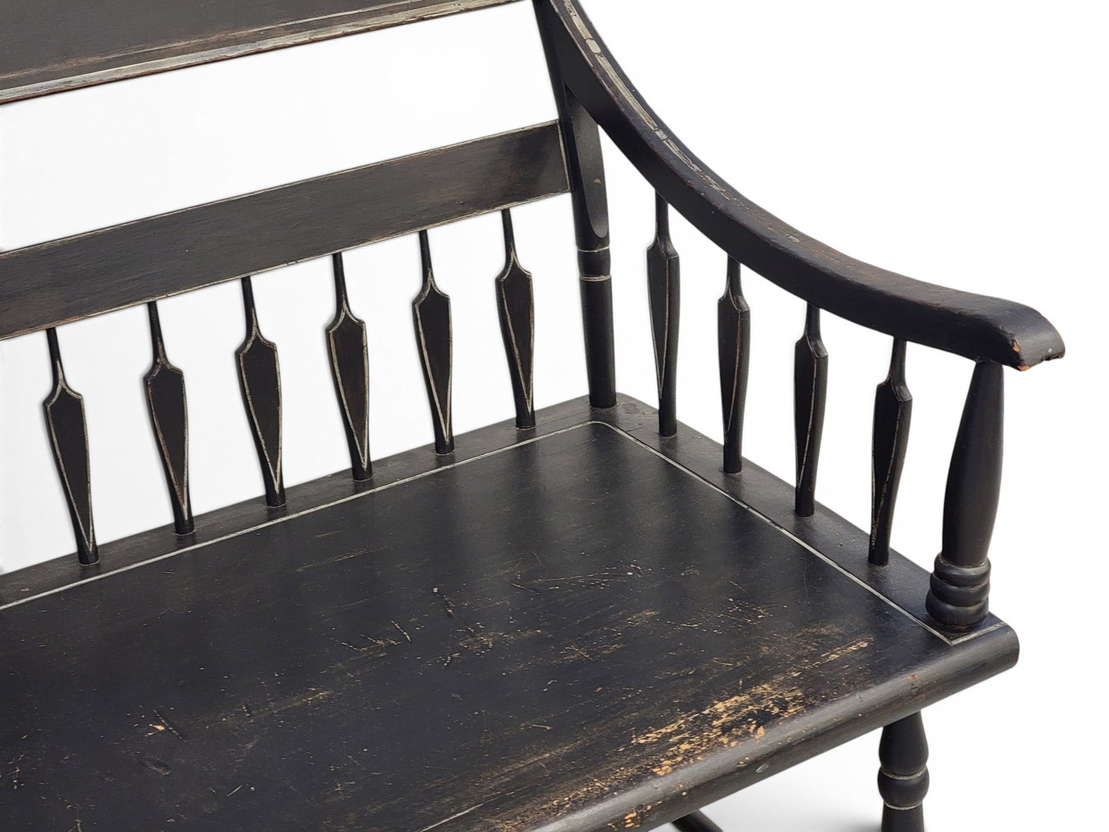 PAINTED WINDSOR SETTEE (1 of 5)
