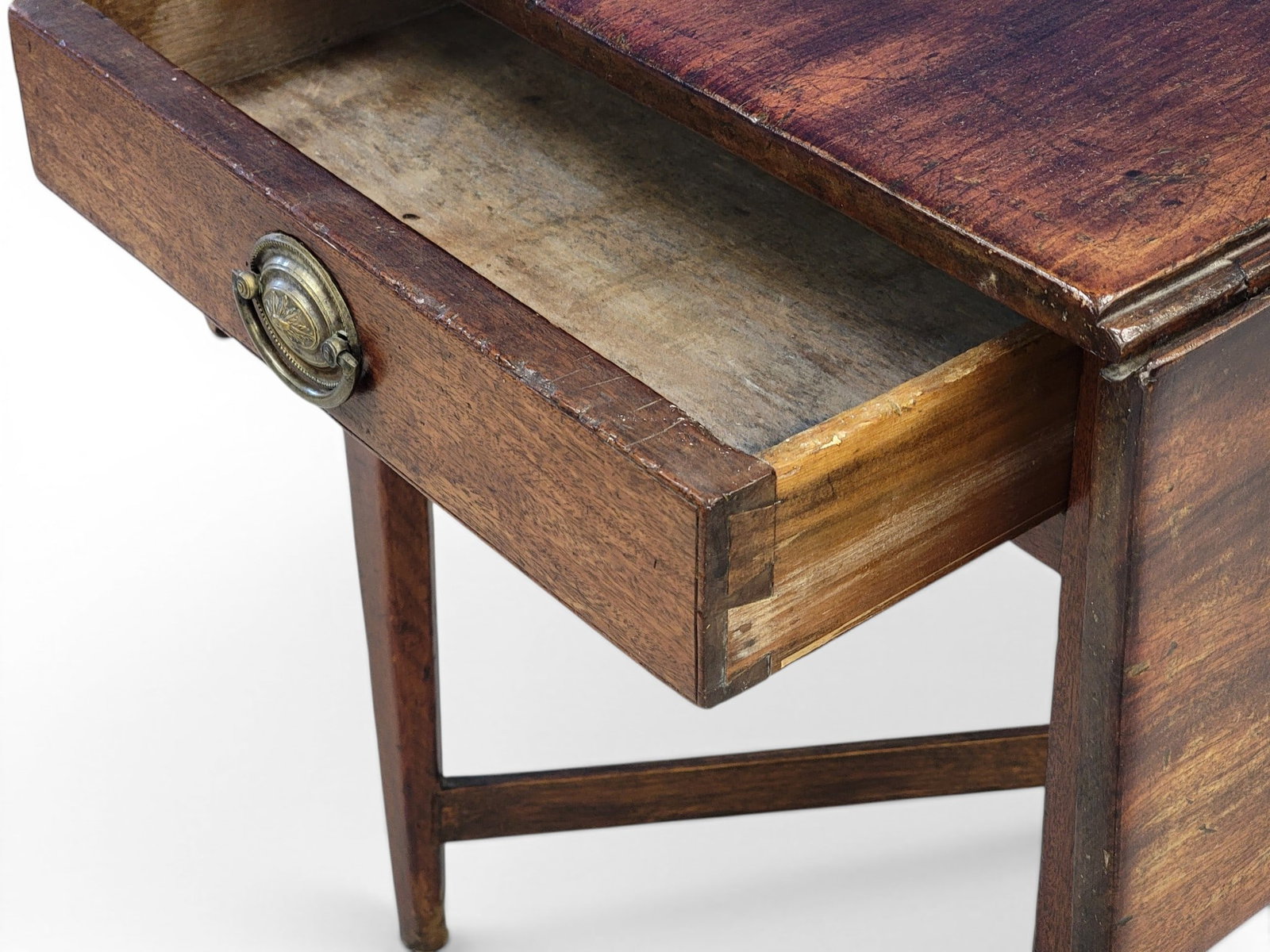 HEPPLEWHITE PEMBROKE TABLE (1 of 5)