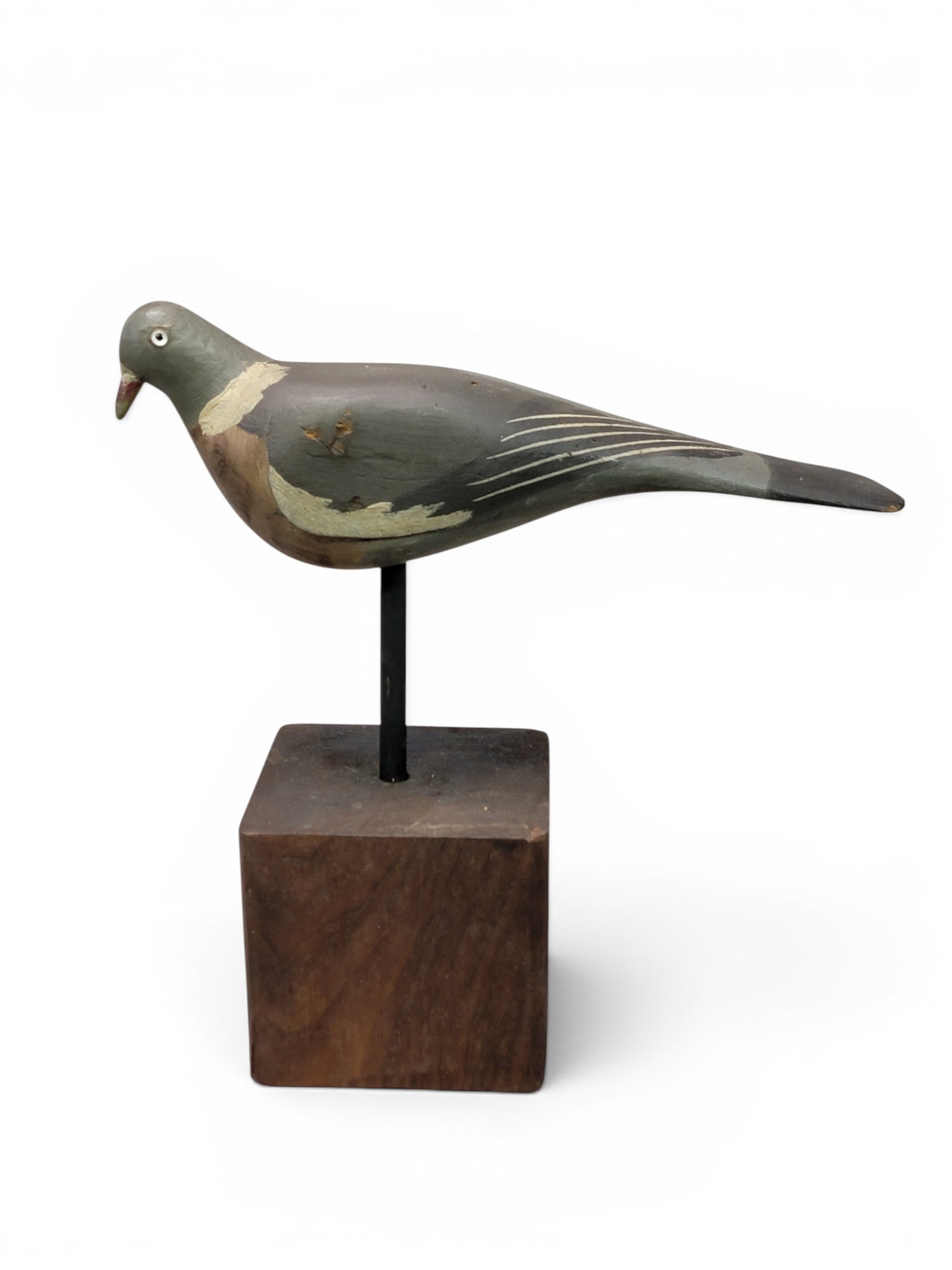 CARVED PIGEON DECOY (1 of 4)