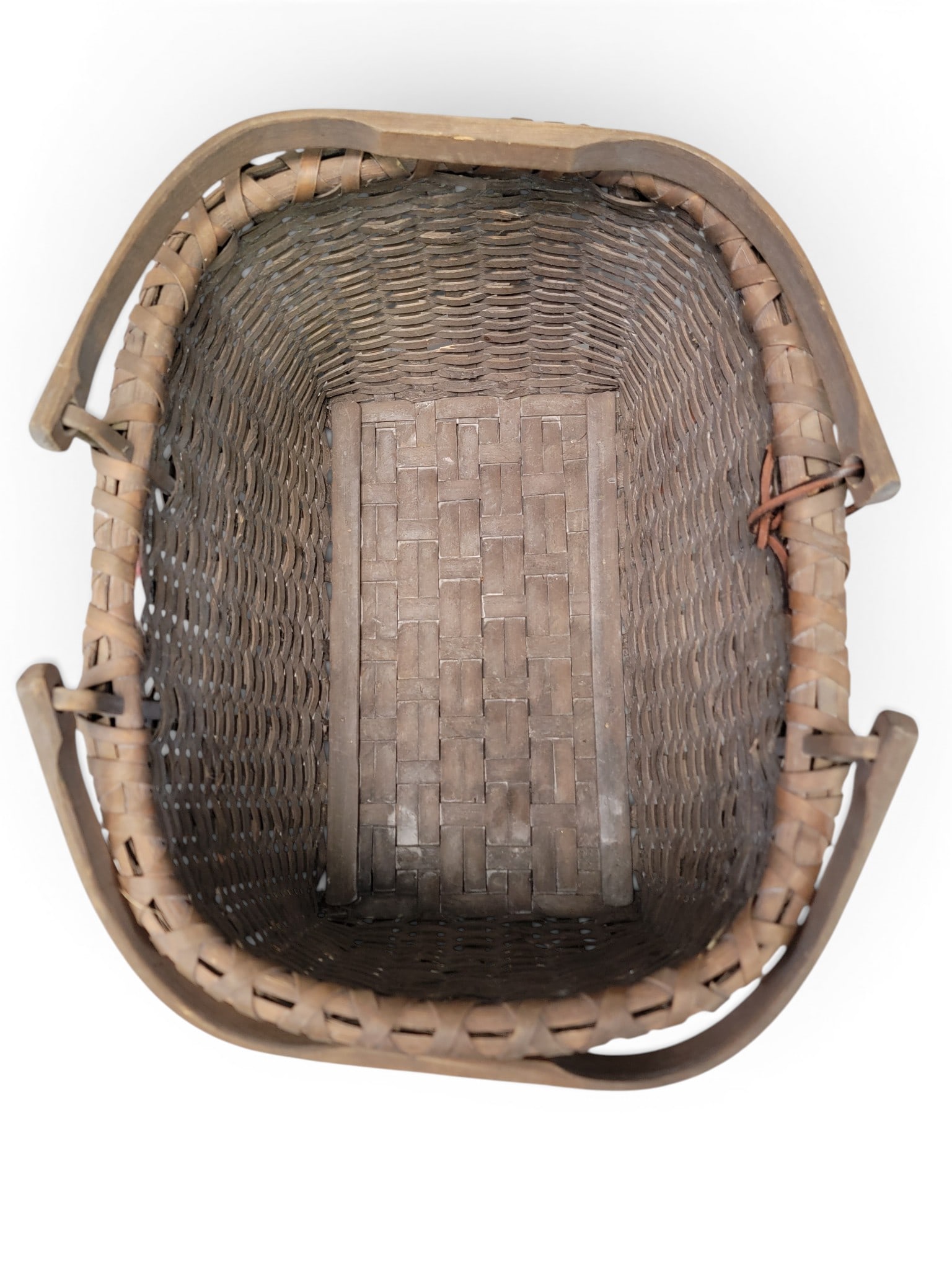 TWO BASKETS - 10