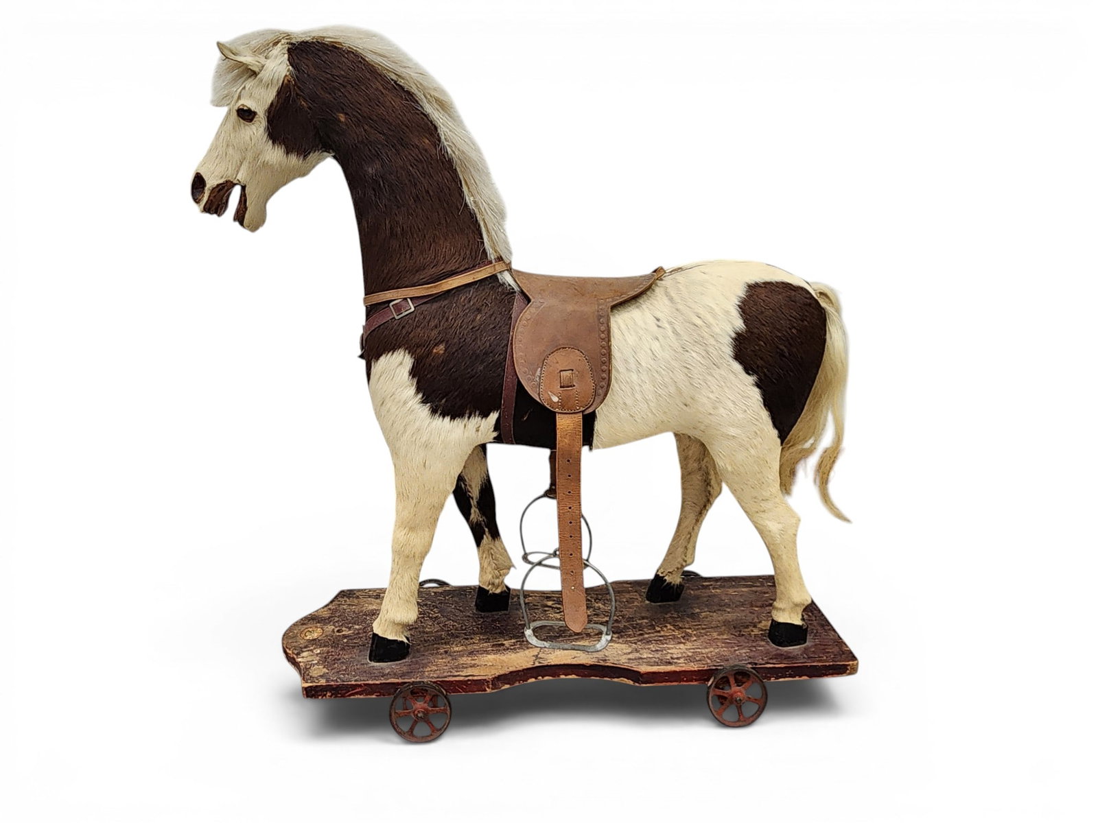 GERMAN HORSE PULL TOY (1 of 8)