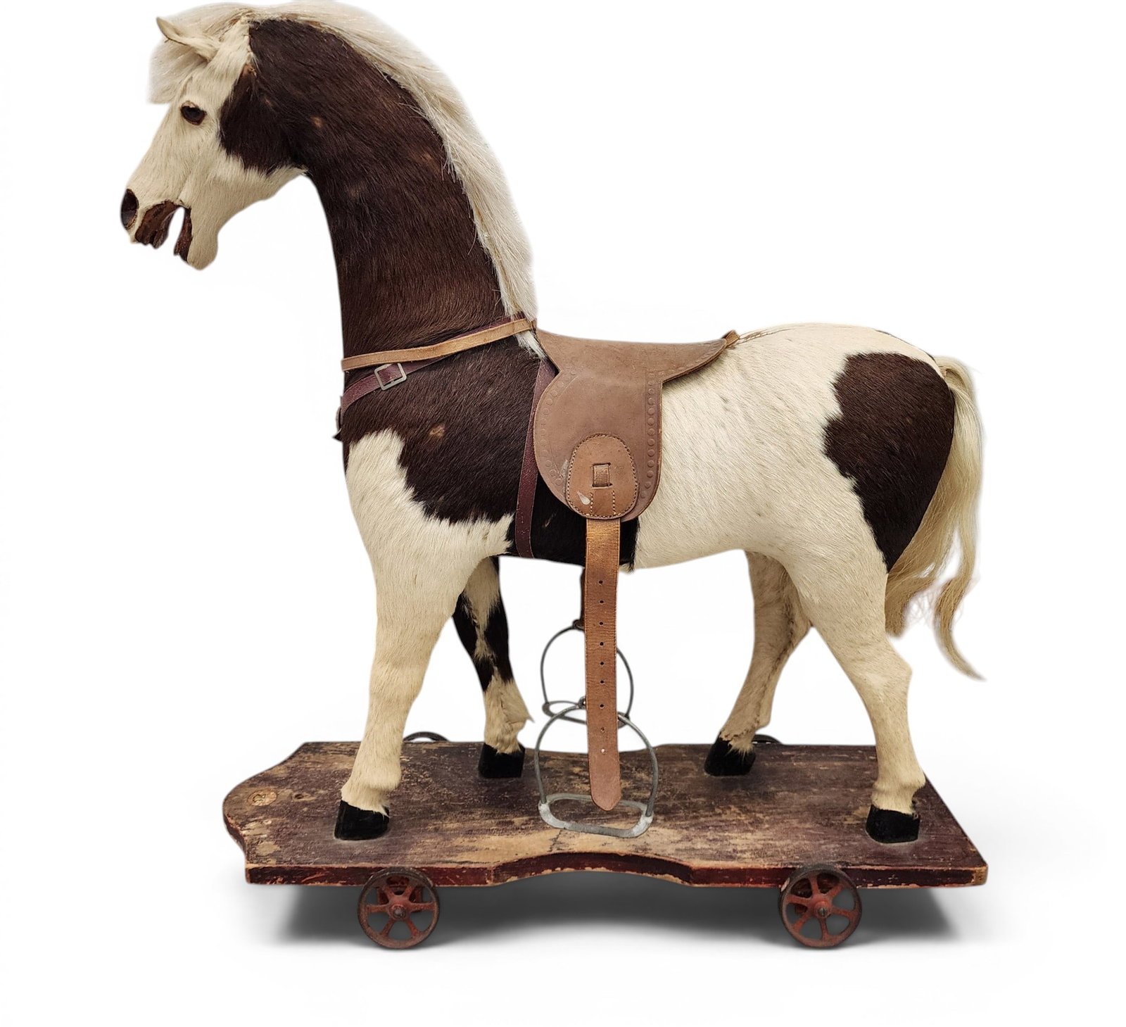 GERMAN HORSE PULL TOY (1 of 7)