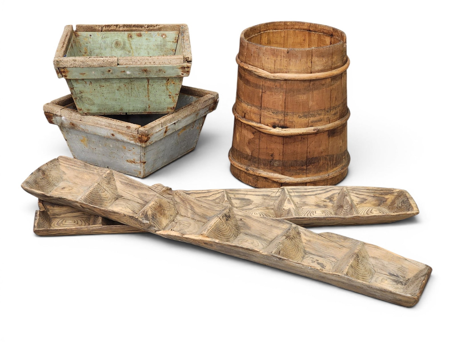 COLLECTION OF COUNTRY DECOR: Includes a pair of dough rising trays, 48" and 50" long; together with a pair of painted crates, 18.5" square; and a stave-constructed churn, 20.25" high. Provenance: a Kentucky collection. NOTE: We