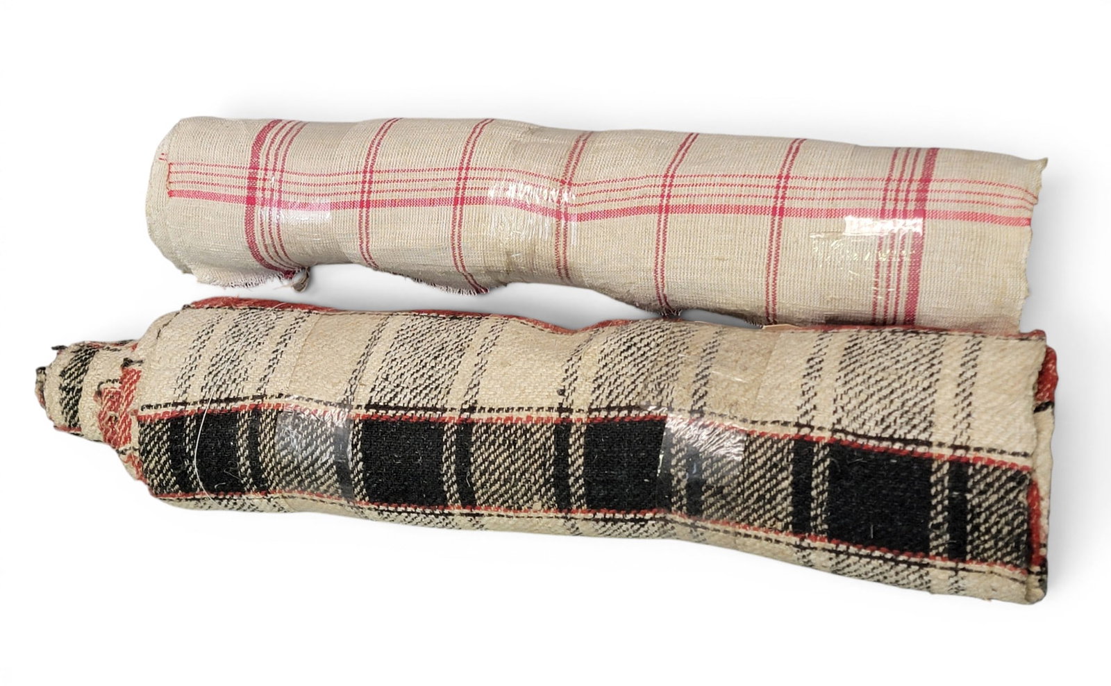 TWO LENGTHS OF VINTAGE LINEN (1 of 1)