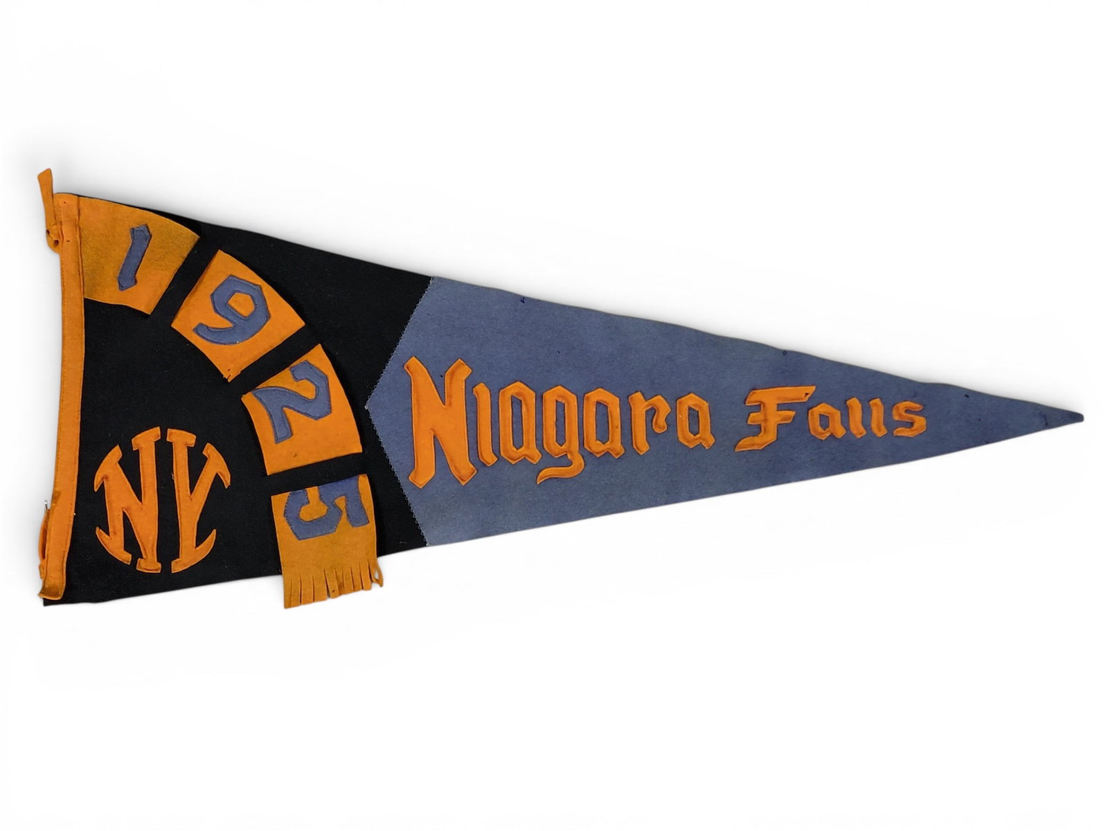 PICTORIAL RUG AND FELT PENNANT: An early 20th-century, Sistersville, West Virginia woven rug with dog, 30" by 61"; together with an applique felt pennant from Niagara Falls, 14" by 34.5". NOTE: We are happy to answer questions and t