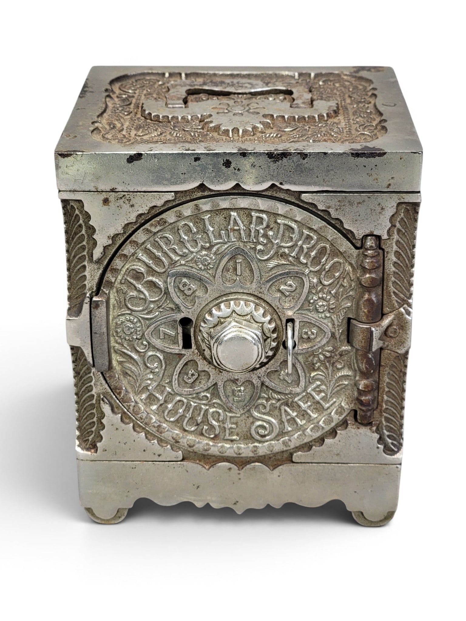 J&E STEVENS CAST IRON SAFE BANK (1 of 7)