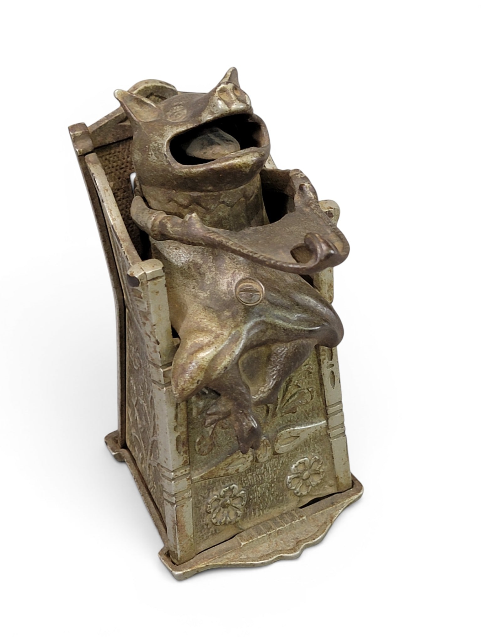 J&E STEVENS PIG IN HIGHCHAIR MECHANICAL BANK (1 of 5)