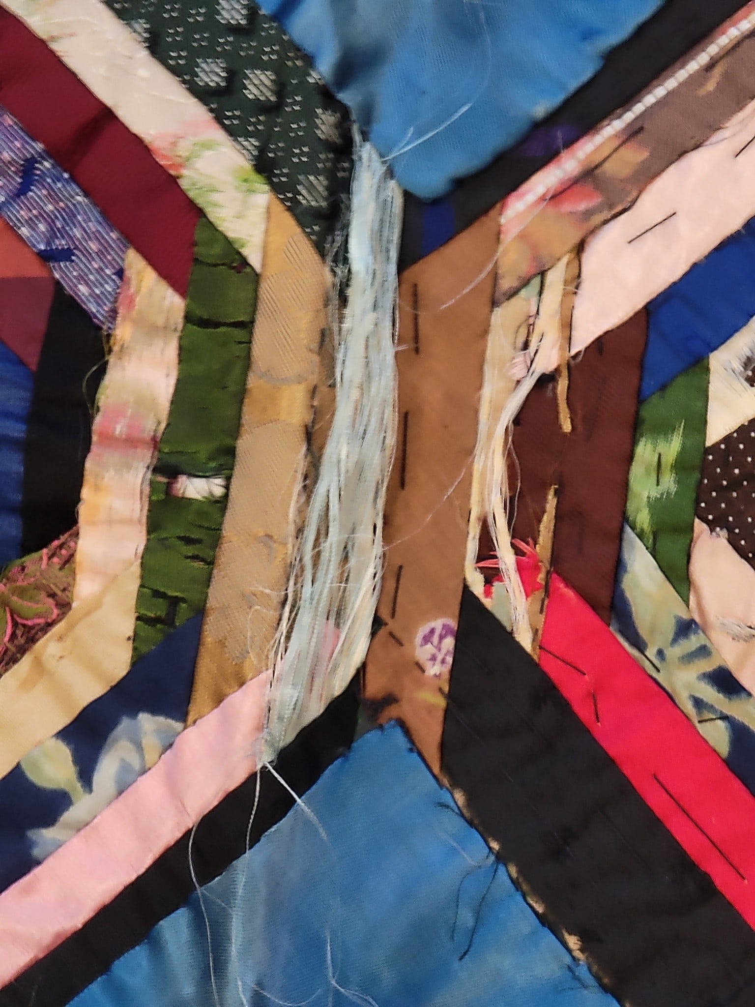 VIBRANT CRAZY QUILT - 4