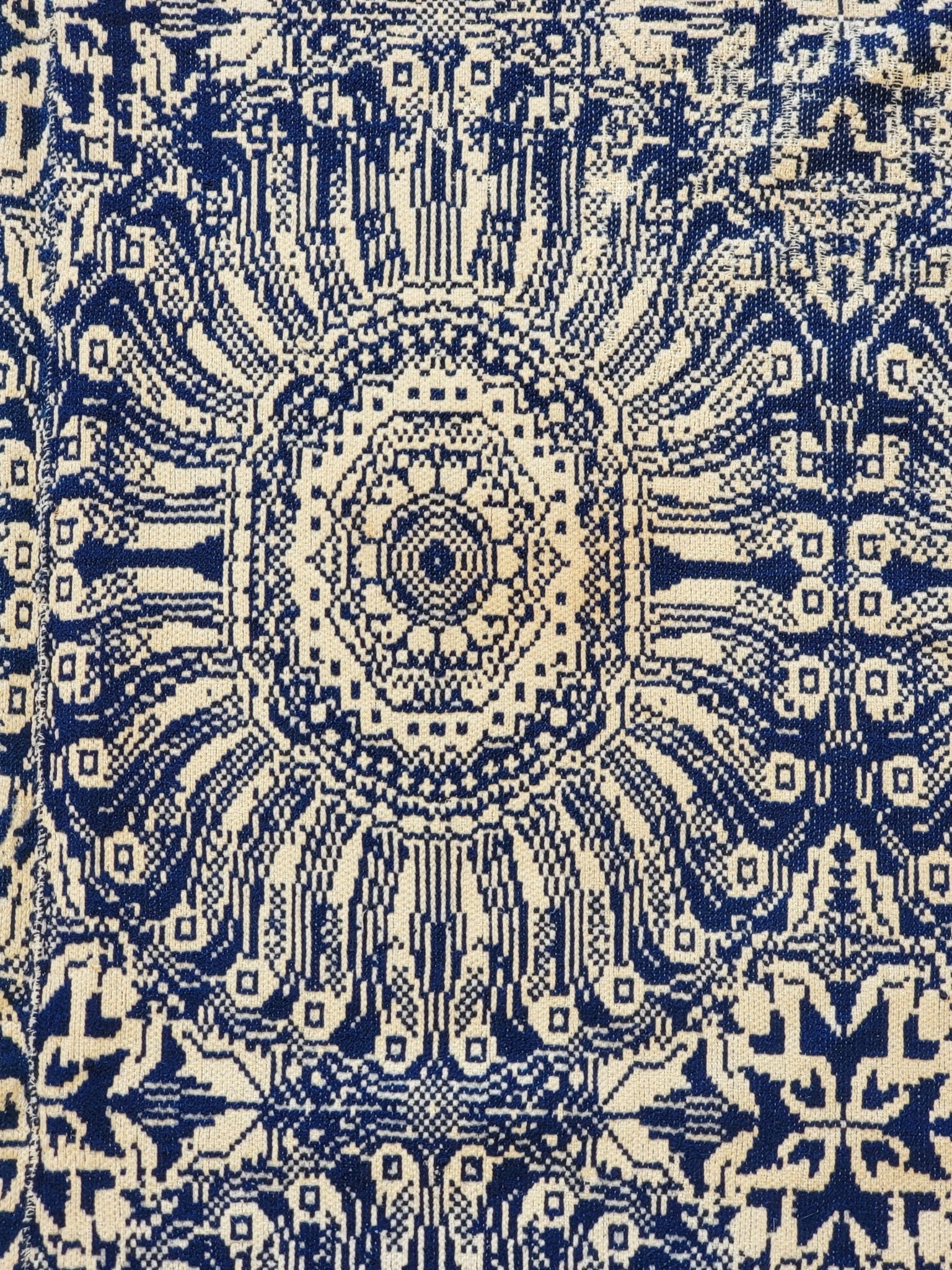 TWO JACQUARD COVERLETS - 3