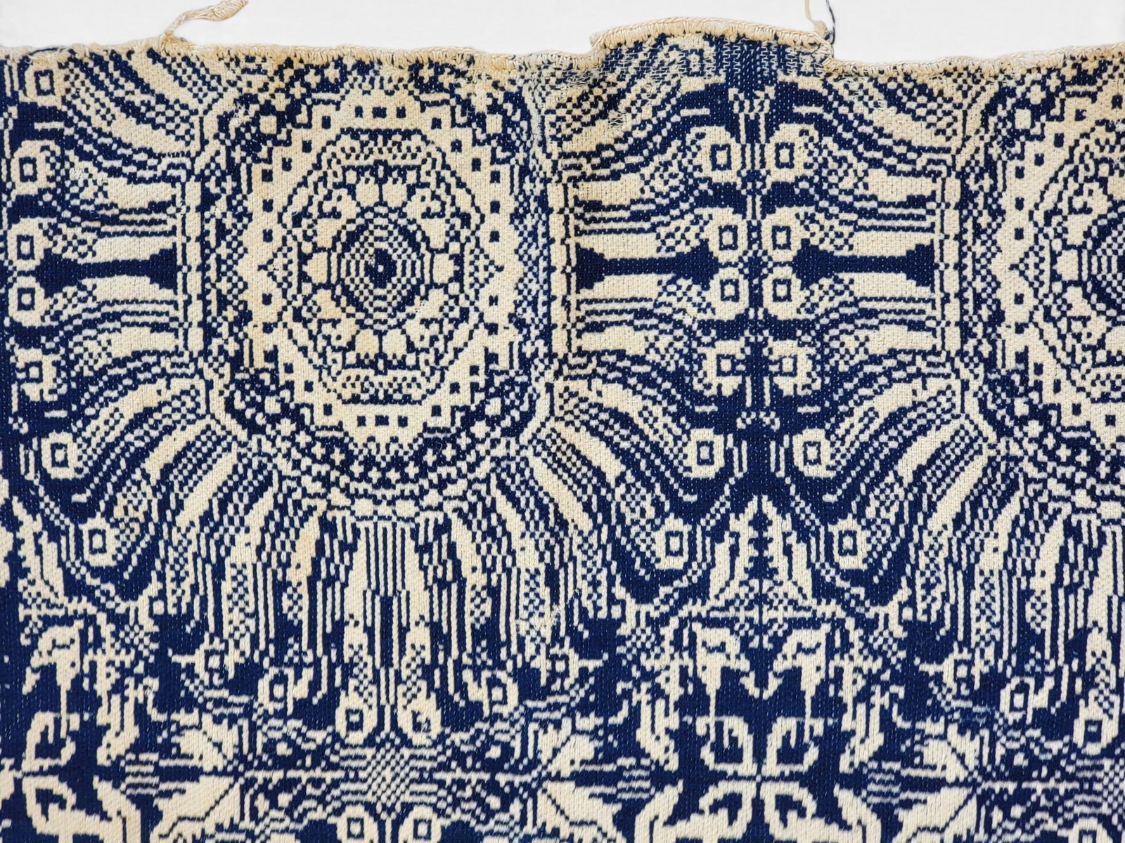 TWO JACQUARD COVERLETS - 9
