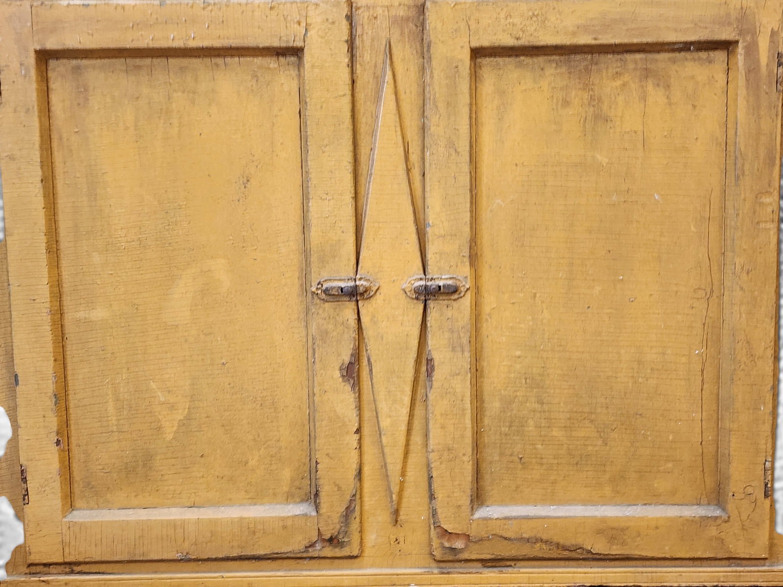 PAINTED STEP-BACK CUPBOARD - 5