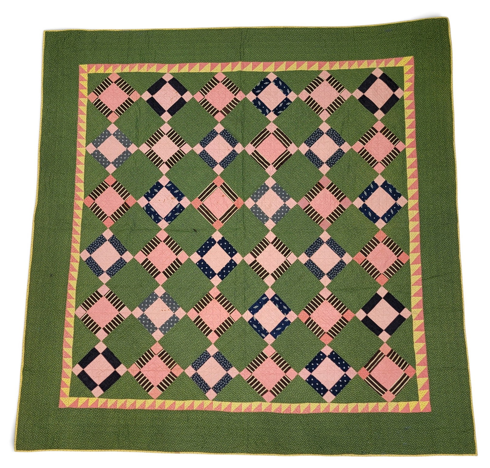 PIECED QUILT (1 of 6)