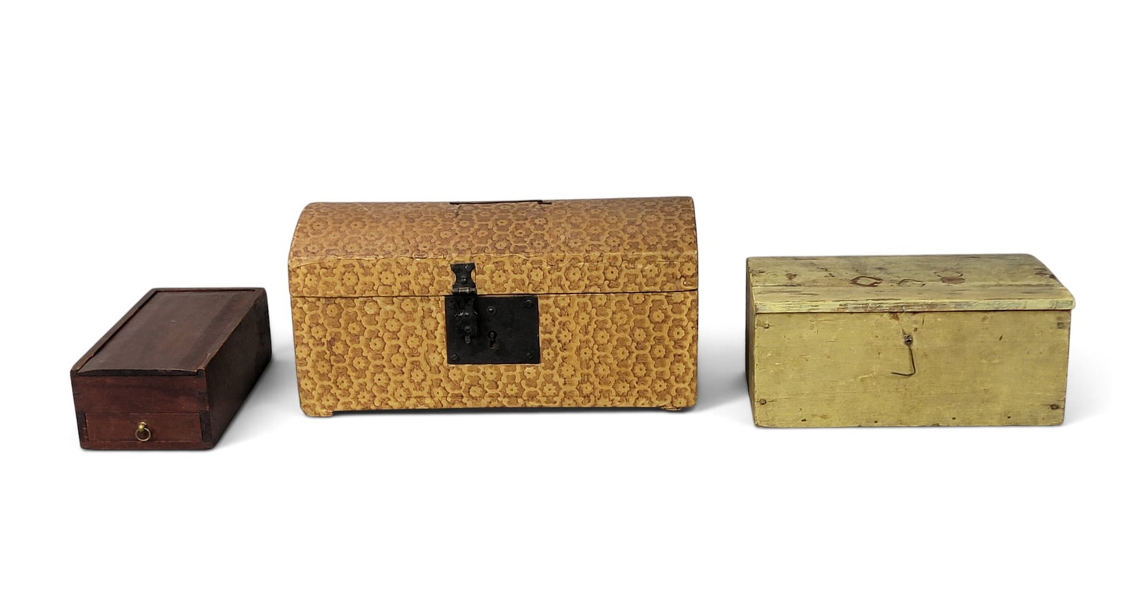 THREE EARLY AMERICAN BOXES (1 of 16)