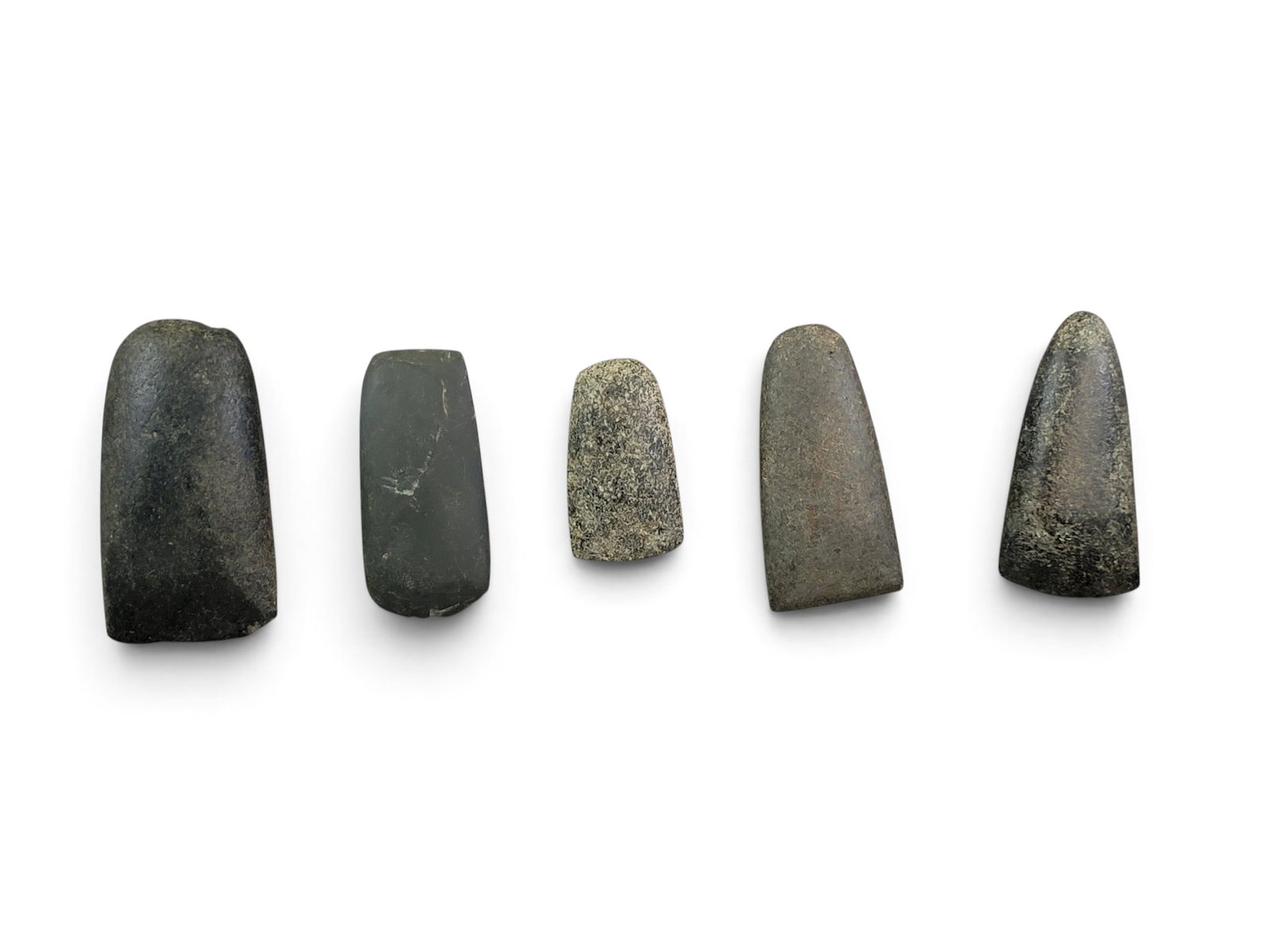 COLLECTION OF OHIO NATIVE AMERICAN ARTIFACTS (1 of 2)