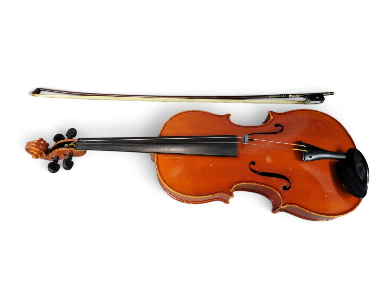ERNST HEINRICH ROTH VIOLIN (1 of 9)