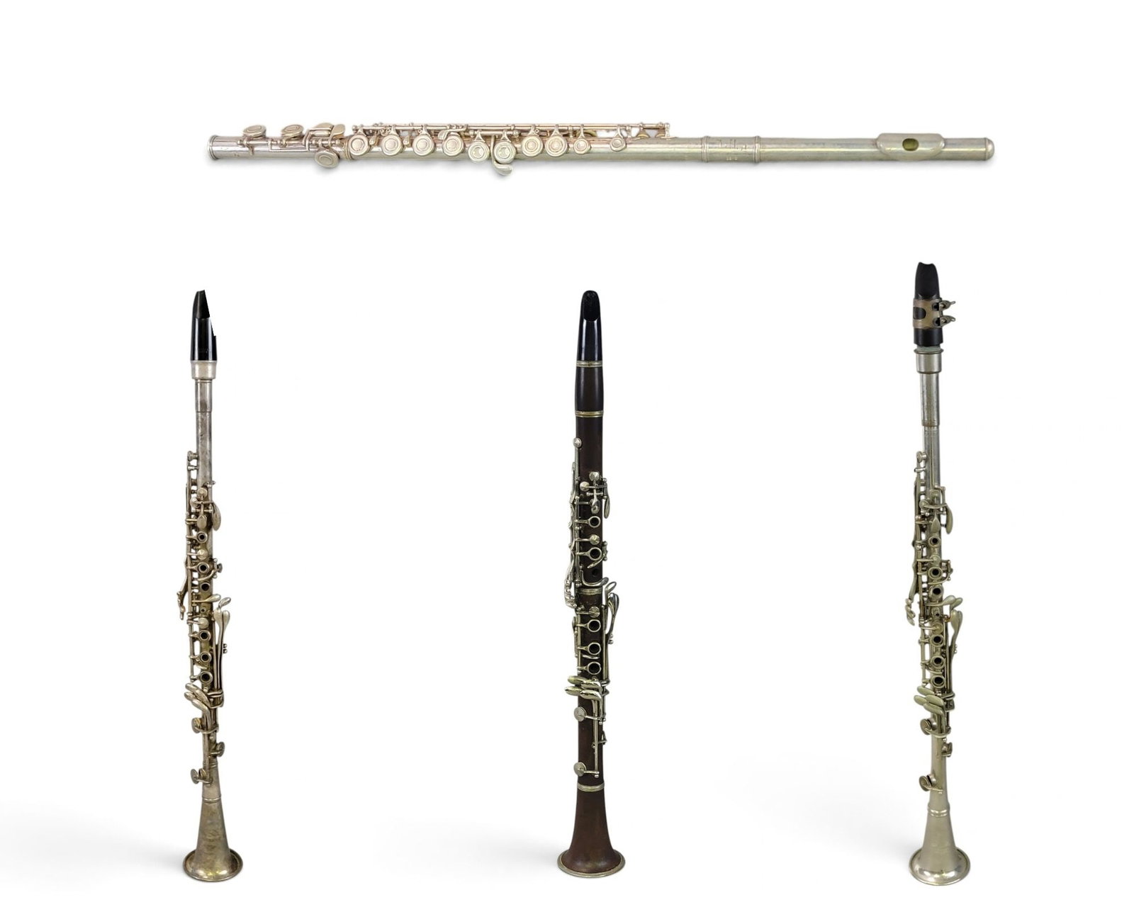 COLLECTION OF WOODWIND INSTRUMENTS (1 of 17)