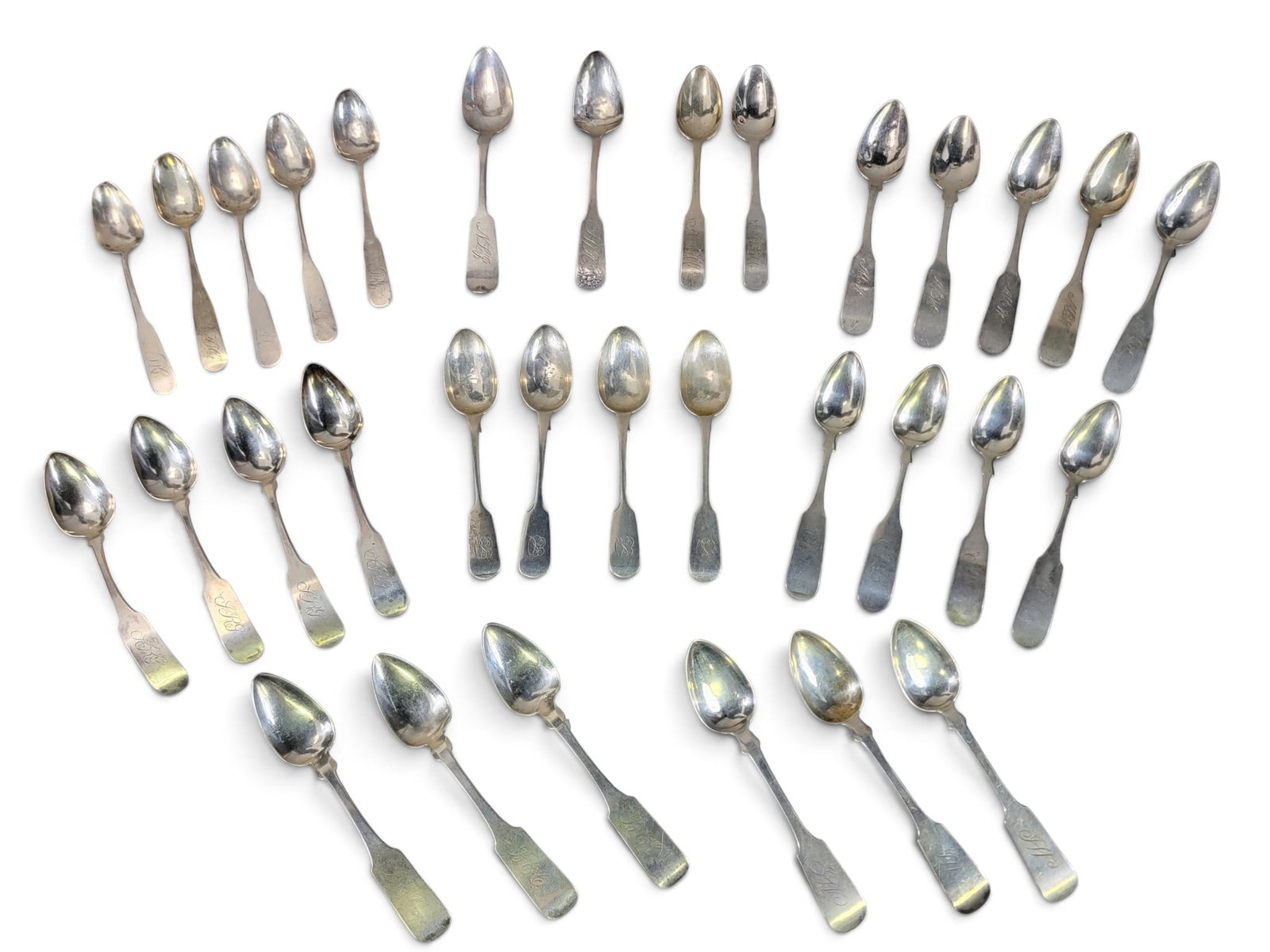 COLLECTION OF SILVER TEASPOONS. (1 of 2)