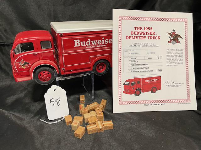 DANBURY MINT 1955 BUDWESIER DELIVERY TRUCK WITH BEER CASES (1 of 1)