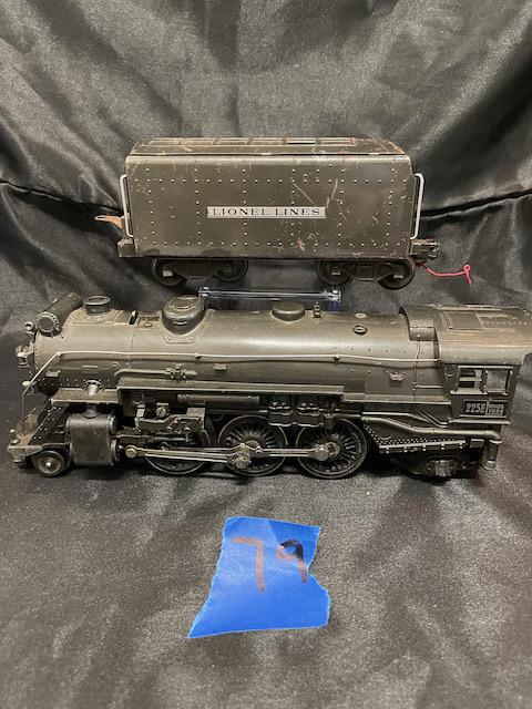 LIONEL 225 E ENGINE AND TENDER (1 of 3)