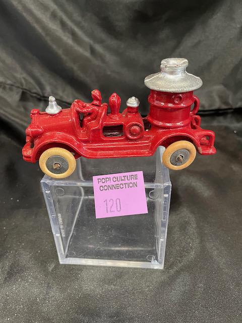 5' VINTAGE CAST IRON FIRE TRUCK, TIRES ARE BRITTLE BUT THERE: Comes as seen in pictures
