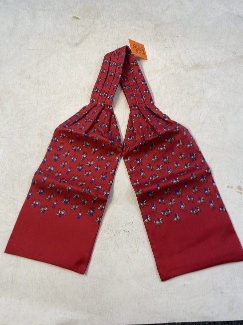 Hermes Equestrian Pattern Cravat Scarf With Iconic Box May 14 Fountainbleau Auctions In Pa Hermes Equestrian Pattern Cravat Scarf With Iconic Box May 14 Fountainbleau Auctions In Pa