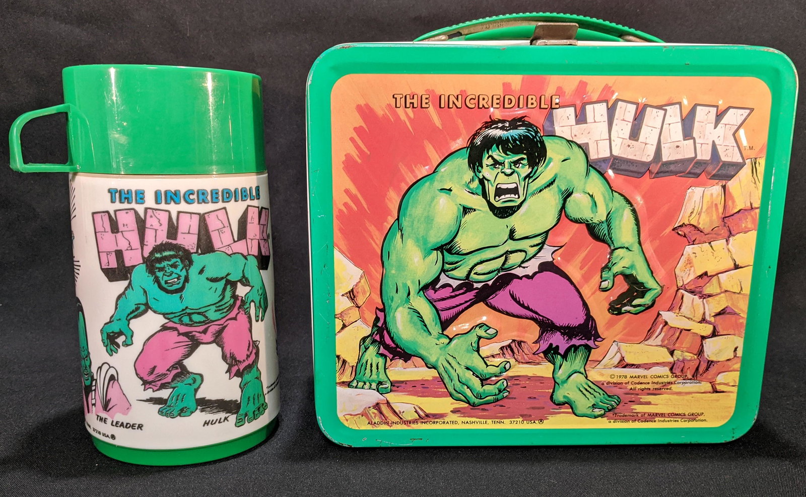 1978 Incredible Hulk Embossed Metal LUNCHBOX & Themos: Vintage Incredible HULK Embossed Metal Lunch Box and Thermos with great images of the Green Goliath in action along with the Leader, Betty Ross, Doc Samson and other characters from the Marvel Comics.