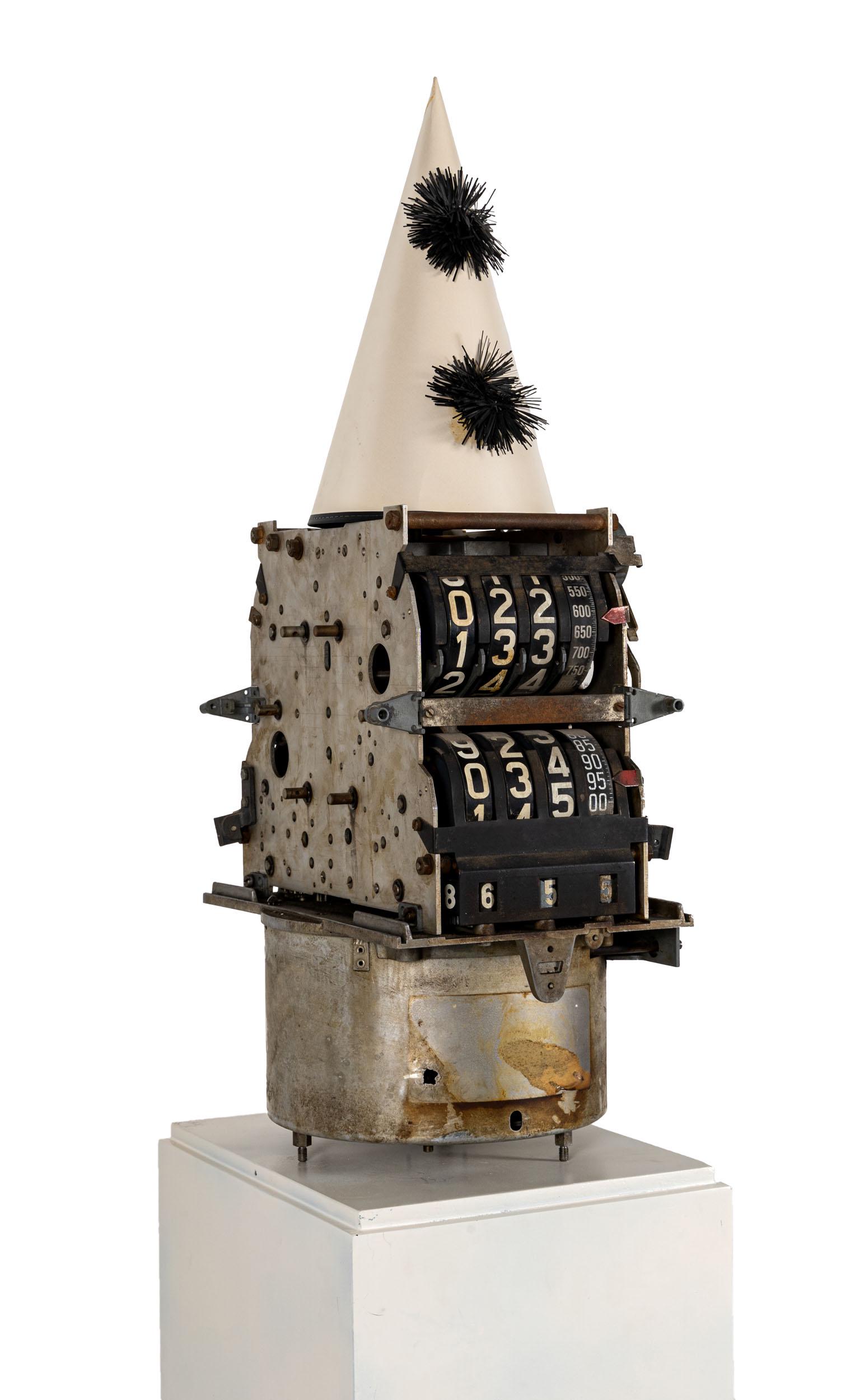 MAURIZIO CATTELAN, Untitled (1 of 11)