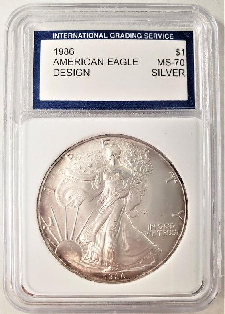 1986 FIRST YEAR AMERICAN SILVER EAGLE (1 of 2)