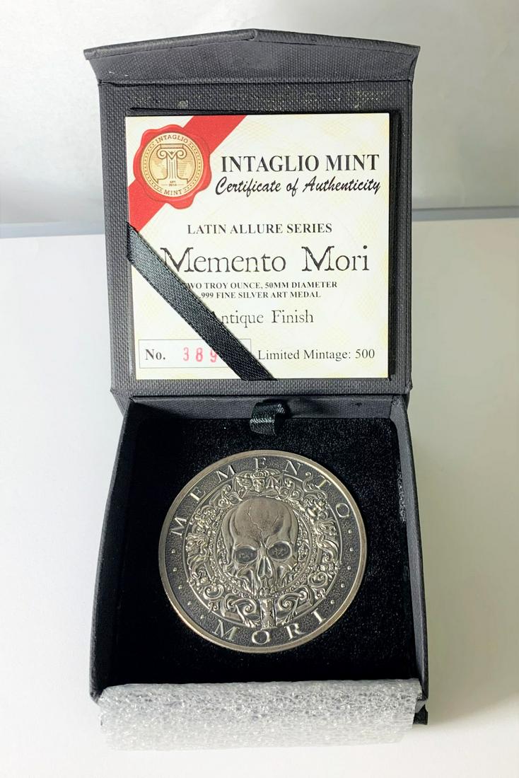 INTAGLIO MINT MEMENTO MORI 2-OZ SILVER MEDAL: INTAGLIO MINT MEMENTO MORI TWO TROY OUNCE, 50MM DIAMETER, .999 FINE SILVER ART MEDAL. ANTIQUE. LIMITED. MINTAGE: 500. ANTIQUE FINISH. WINNER SHALL RECEIVE THE EXACT COIN SHOWN HERE.
