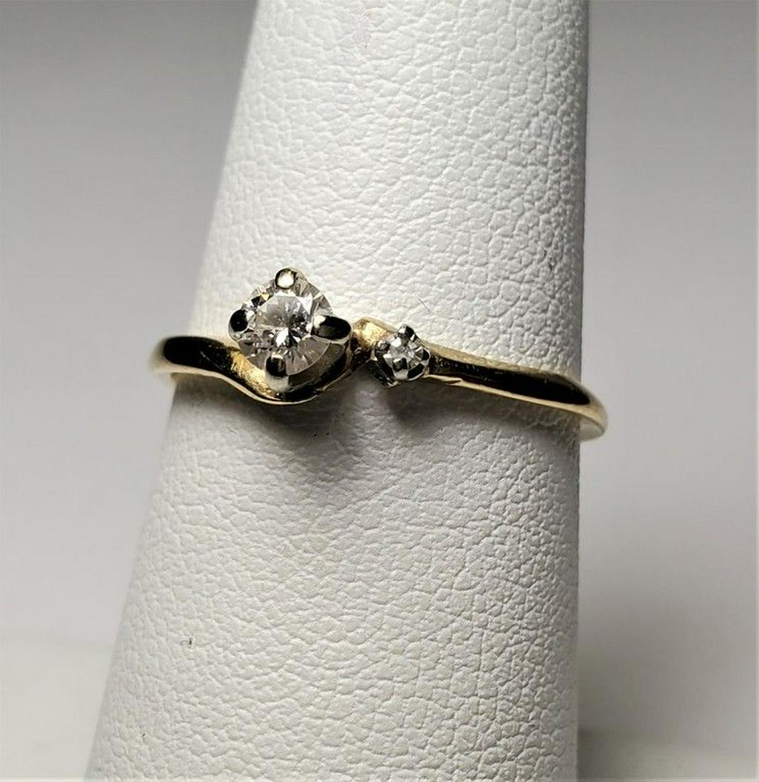 14K DIAMOND GOLD RING SIZE 6.5 - 1.4 GRAMS: 14K DIAMOND GOLD RING. Stamped (14k) 1.4 Grams. SIZE 6.5 WITH GOLD AT 1390. THIS ITEM HAS A GOLD MELT VALUE OF $35 Winner shall receive exact items shown here.