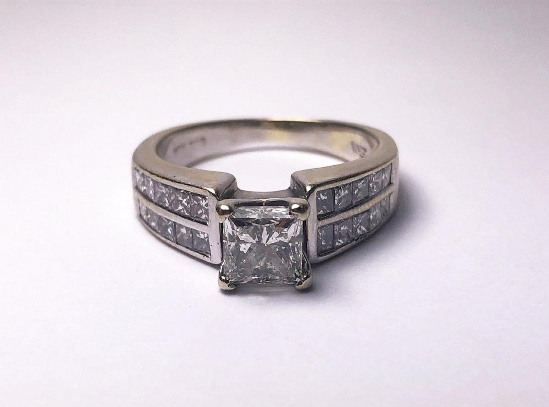 18K WHITE GOLD RING WITH PRINCESS CUT 2 CT. DIAMONDS (1 of 5)
