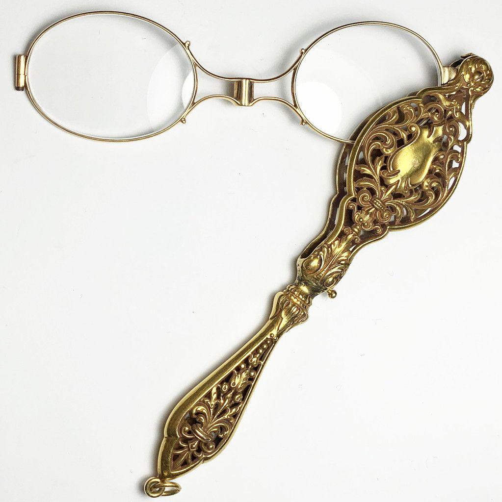 ANTIQUE 14K GOLD LORGNETTE/OPERA GLASSES: - 14K GOLD - WEIGHT= 34 GRAMS - SIZE= APPROXIMATELY 5 INCHES WINNER SHALL RECEIVE THE EXACT ITEM SHOWN HERE