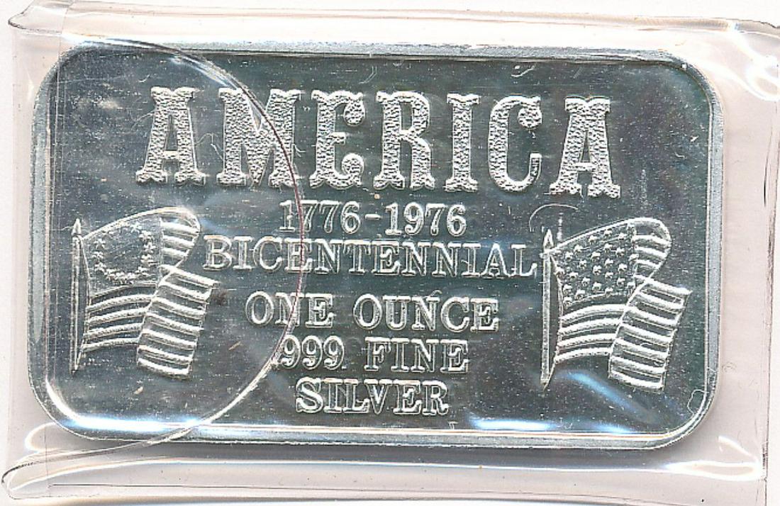 AMERICA BICENTENNIAL FORTUNE MINT 1 OZ SILVER BAR (1 of 2)