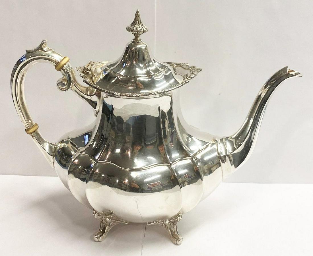HAMPTON COURT STERLING SILVER TEAPOT 788 GRAMS (1 of 6)