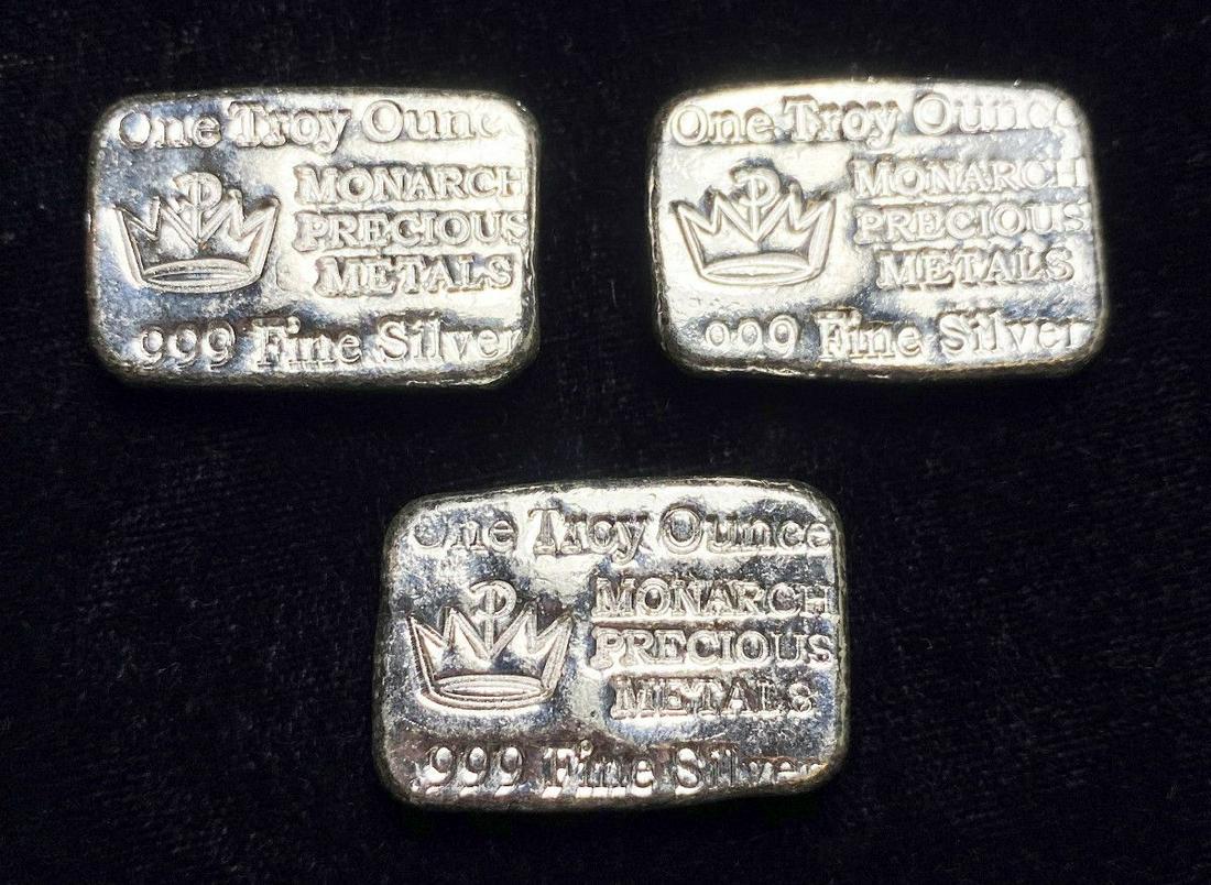 (3) VINTAGE 1 OUNCE SILVER BARS (1 of 2)