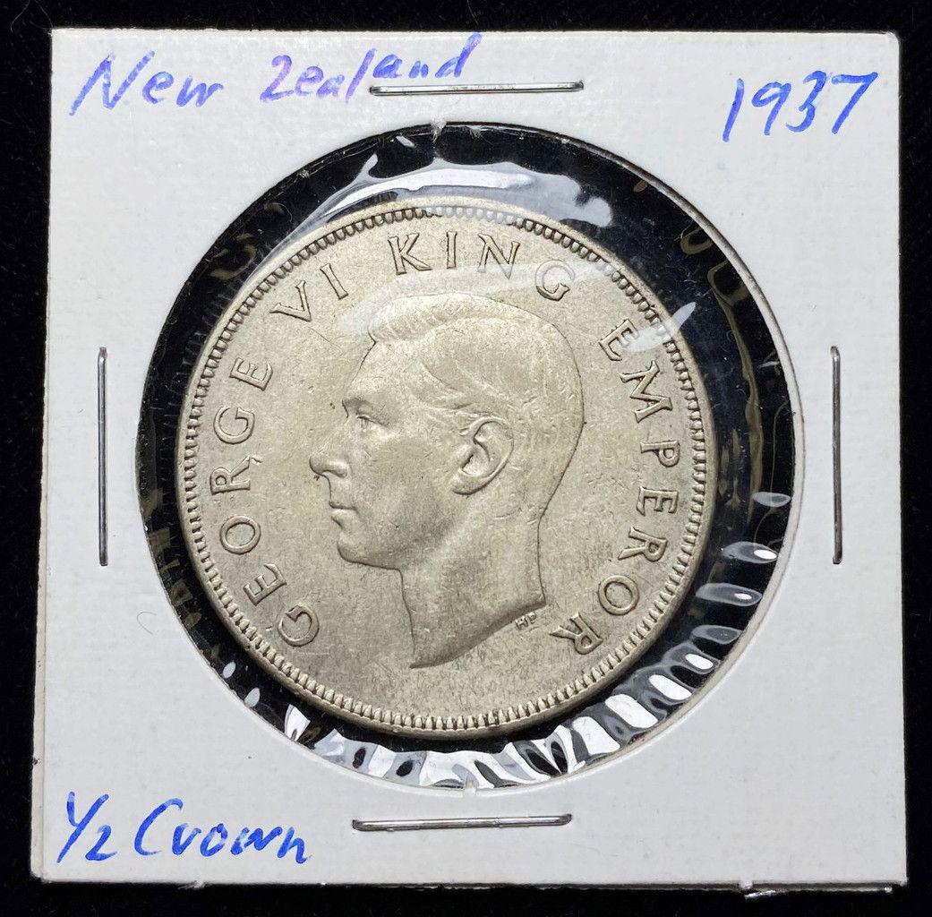 1937 New Zealand 1/2 Crown Silver Coin (1 of 2)
