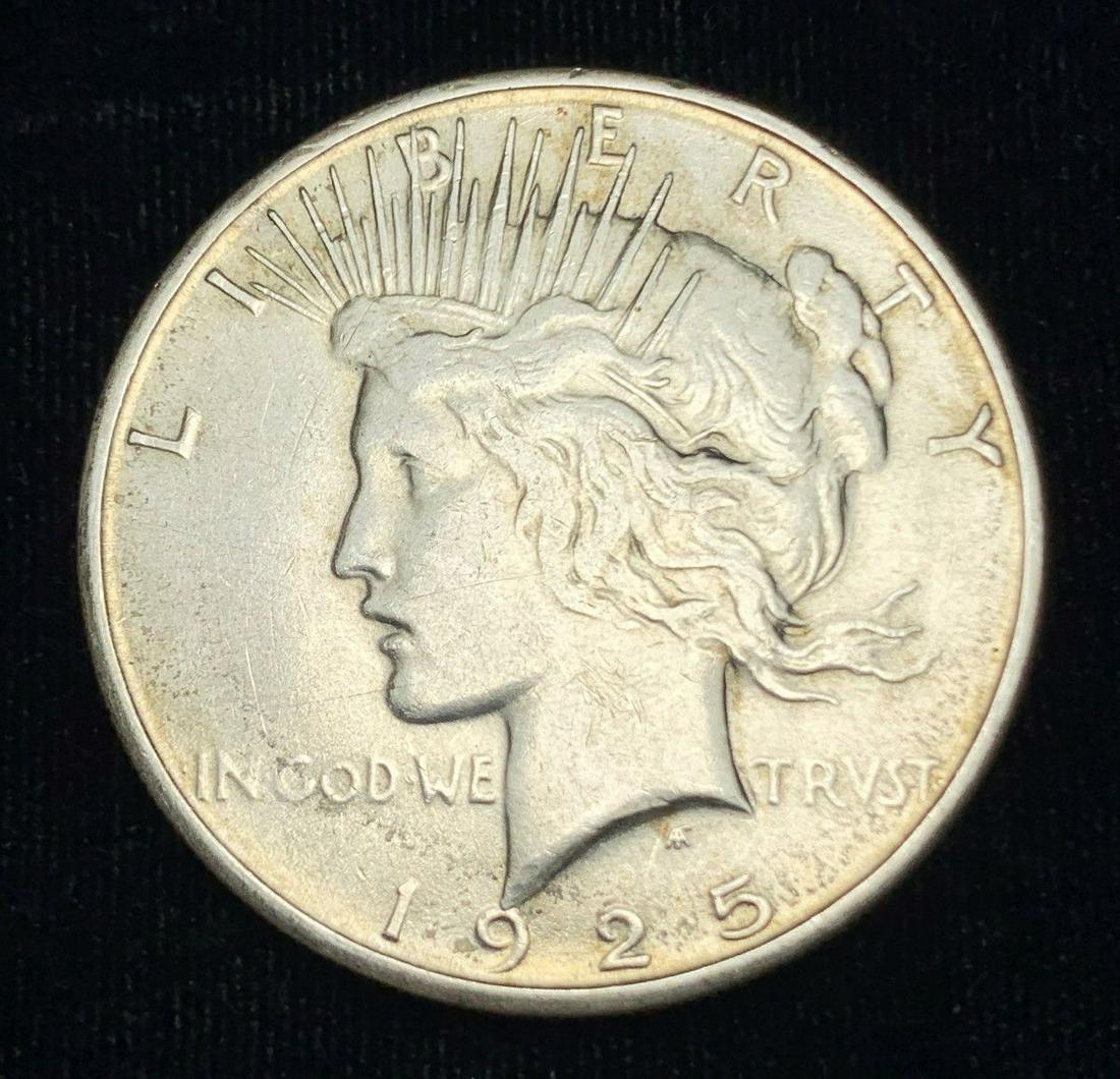 1925-S Peace Silver Dollar AU+ (1 of 2)