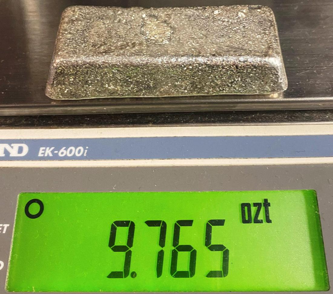 98.82% Fine Silver Vintage Unknown Mine Bar 1954 9.76oz: 98.82% Fine Silver, Vintage Mine Bar (unknown mine 1954) 9.76oz.We have sent a sample bar from this group shown here in for testing and the results are in! Dillon Gage refinery has issued a report cer