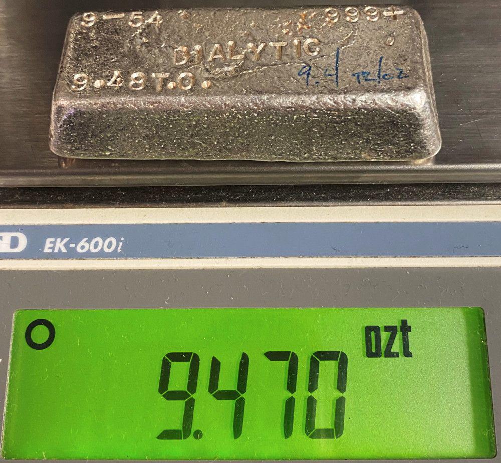 98.82% Fine Slvr 999+ Vintage Unknown Mine Bar 1954: 98.82% Fine Silver, Vintage Mine Bar (unknown mine 1954) 9.76oz.We have sent a sample bar from this group shown here in for testing and the results are in! Dillon Gage refinery has issued a report cer