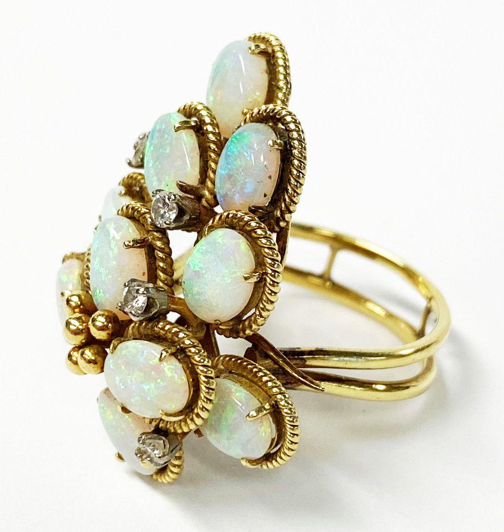 Toliro Vintage 18k Gold Ring With Opals And Diamonds (1 of 11)