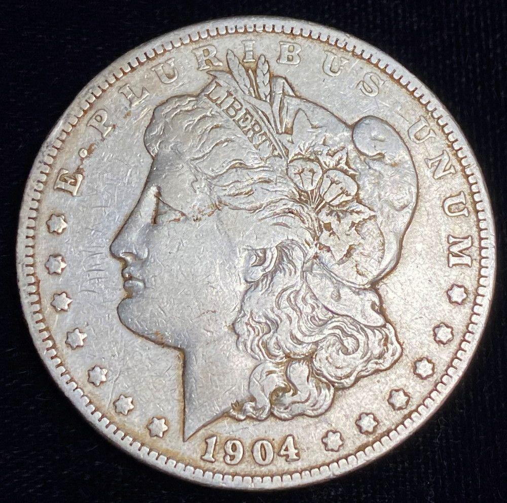 1904-P Choice Morgan Silver Dollar AU (1 of 2)