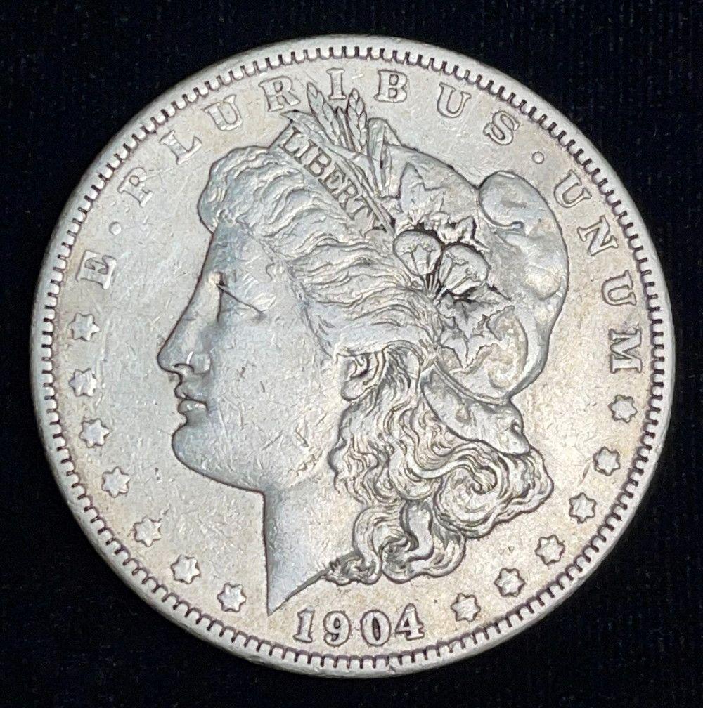 1904 Morgan Silver Dollar VF (1 of 2)