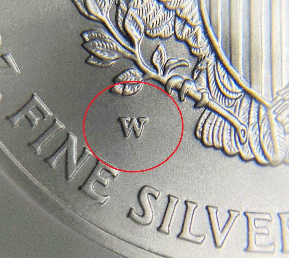 2007-W American Silver Eagle Early Release NGC MS69 (1 of 3)